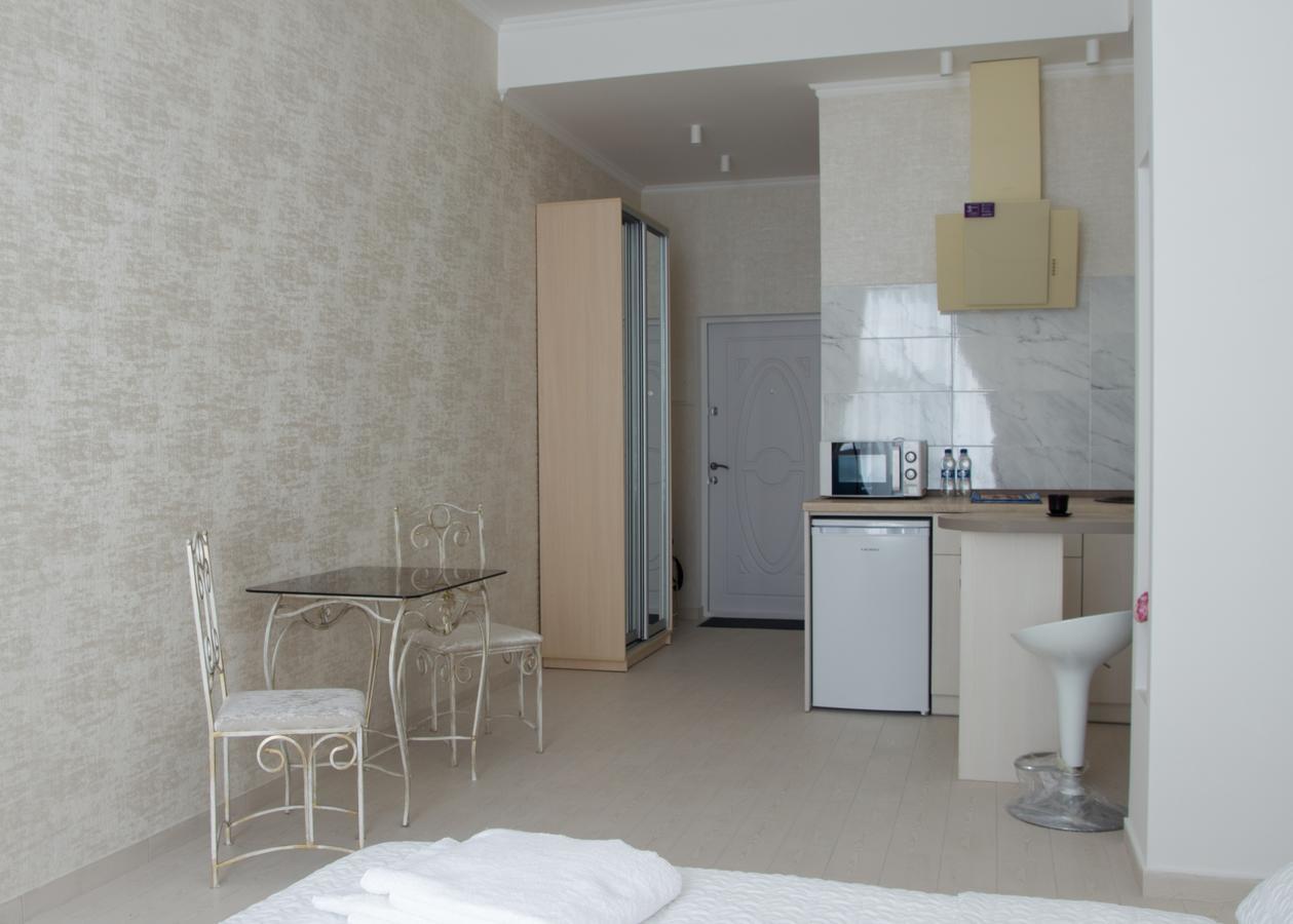 Gagarin Plaza Apartments Odesa Exterior photo